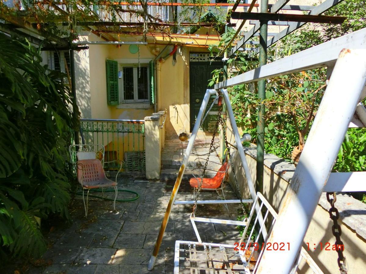 Ami'S House Only For Women Dormer Corfu  Esterno foto