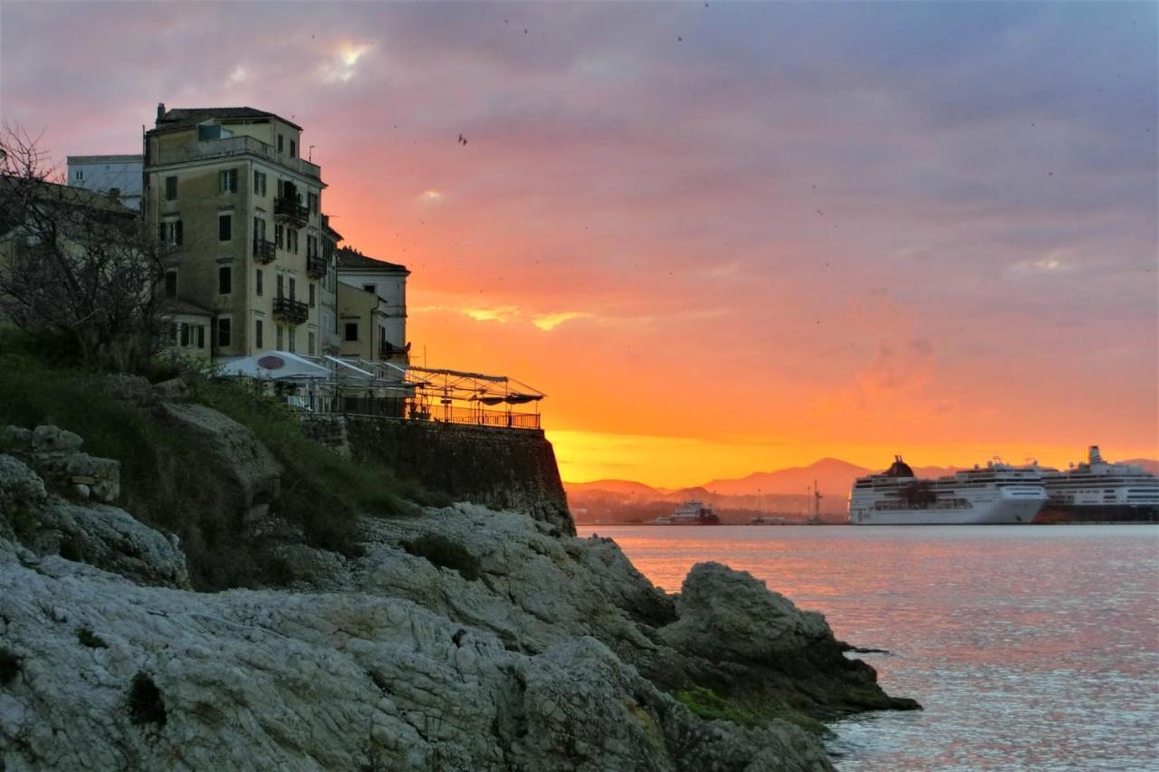 Ami'S House Only For Women Dormer Corfu  Esterno foto