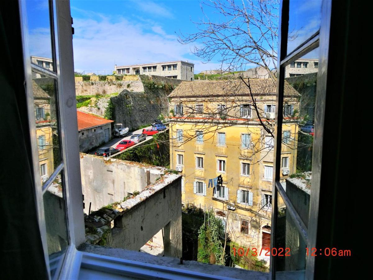 Ami'S House Only For Women Dormer Corfu  Esterno foto